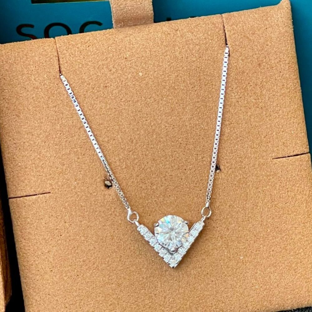 Moissanite Diamonds V Pendant Necklace 925 Sterling Silver Chain GRA Certified